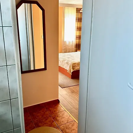 Homestay Квартири Велкова Nesebar