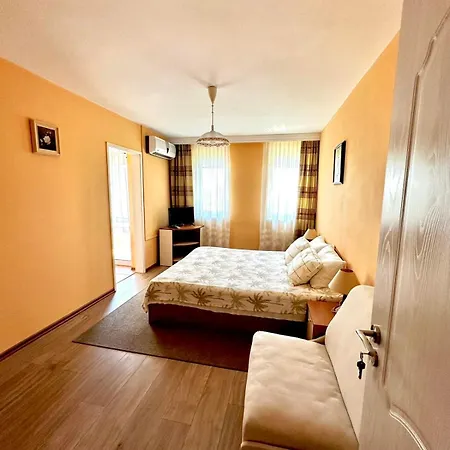 Квартири Велкова Homestay Nesebar